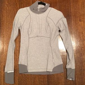 Lululemon fitted pullover jacket